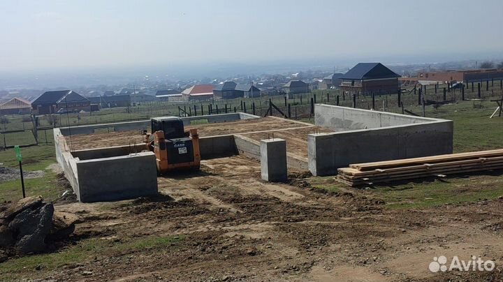 Услуги мини экскаватора и мини погрузчика