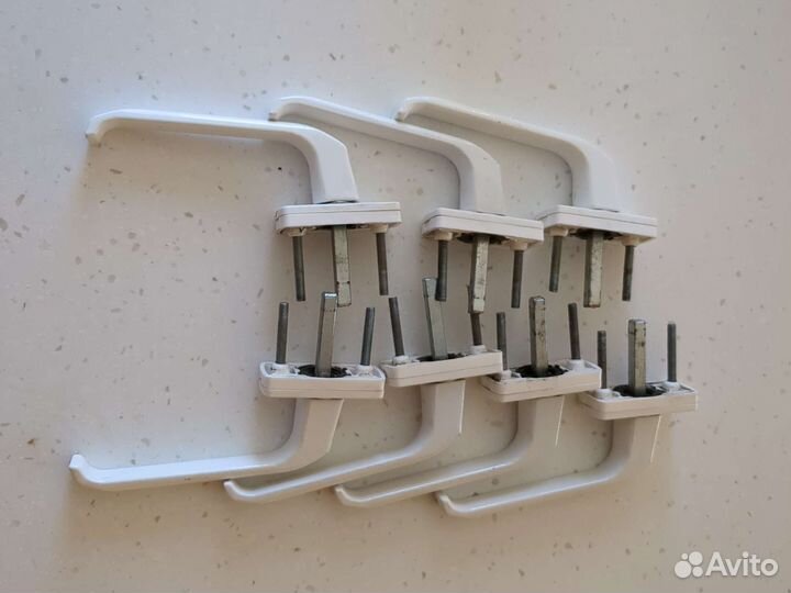 Ручки для пластиковых окон