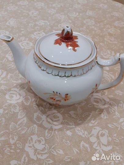Чайник фарфоровый Вербилки СССР
