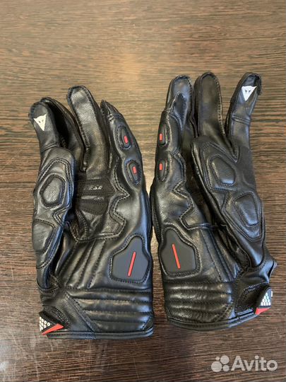 Мотоперчатки dainese