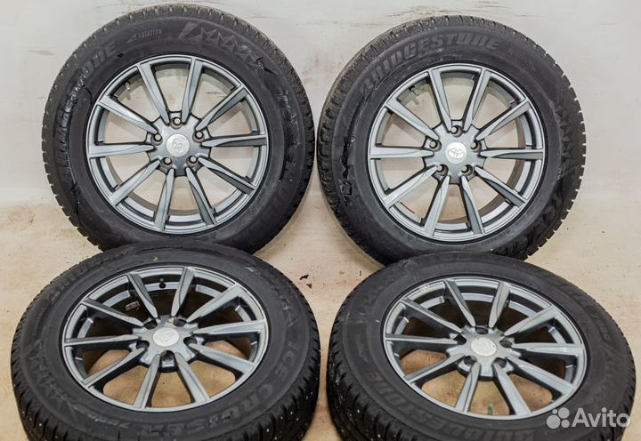 Колеса зимние R17 Toyota RAV4