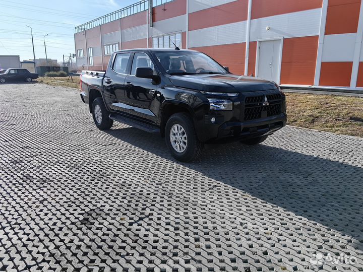 Mitsubishi L200 2.4 МТ, 2024, 9 км