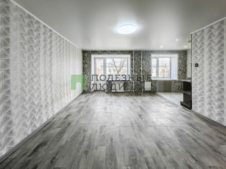 3-к. квартира, 57 м², 4/5 эт.