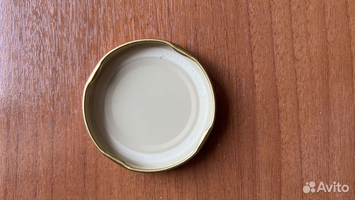 Крышки для банок винтовые