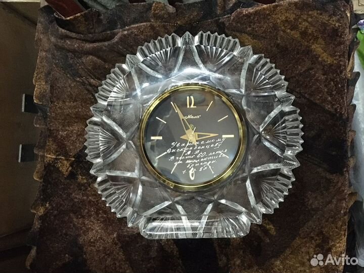 Часы времен СССР (3 разных)