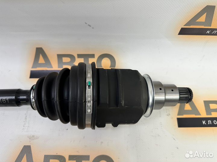 Привод передний L Новый ST195 ST215 SV35