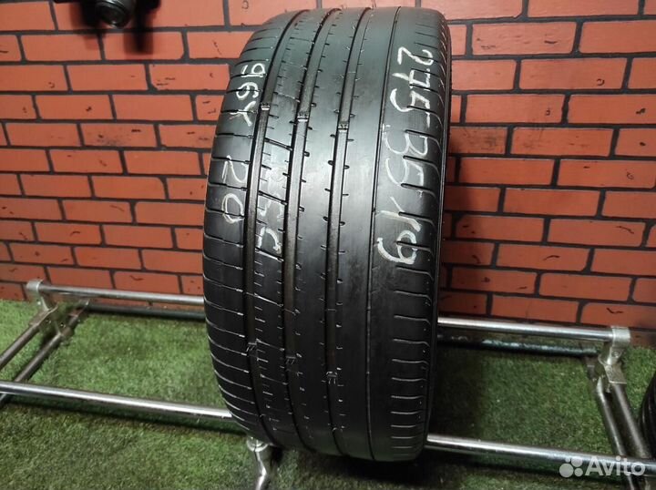 Pirelli P Zero 275/35 R19 96Y