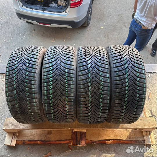 Hankook Winter I'Cept RS2 W452 195/50 R15 82H