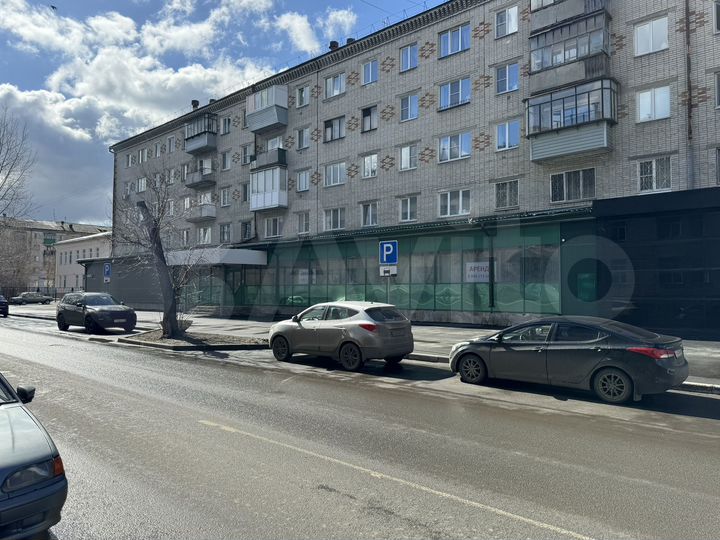 Торговая площадь, 1000 м²