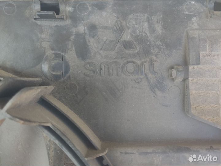 Вентилятор радиатора Mitsubishi colt