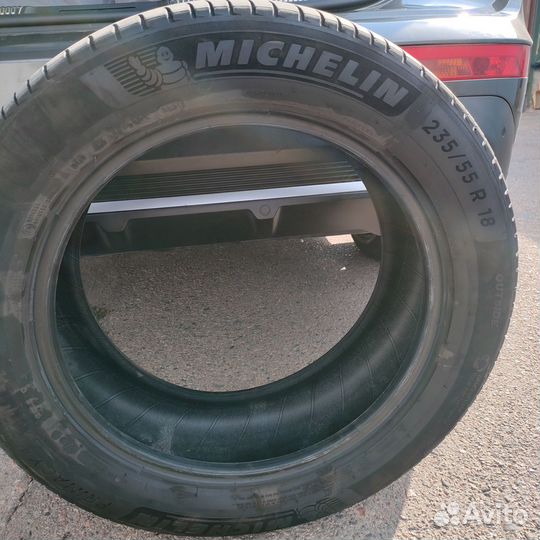 Michelin Primacy 4 235/55 R18