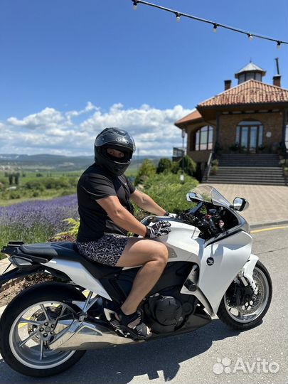Honda vfr 1200 f