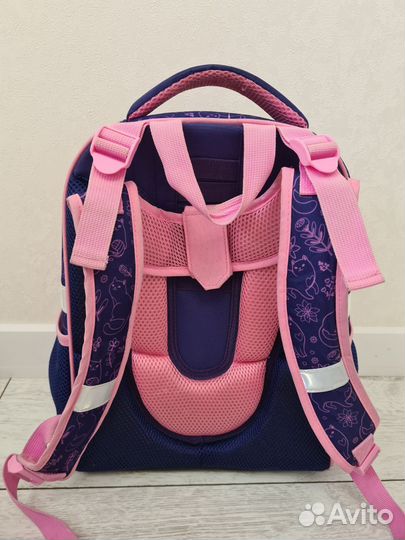 Школьный рюкзак (портфель)