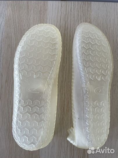 Коралловые тапочки р 42