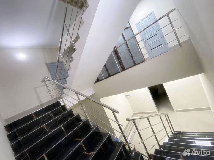 Перила для лестниц