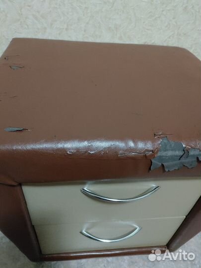 Тумба прикроватная