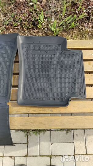 Автомобильные коврики Kia Rio 4 X X-line