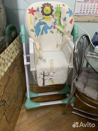 Стульчик для кормления