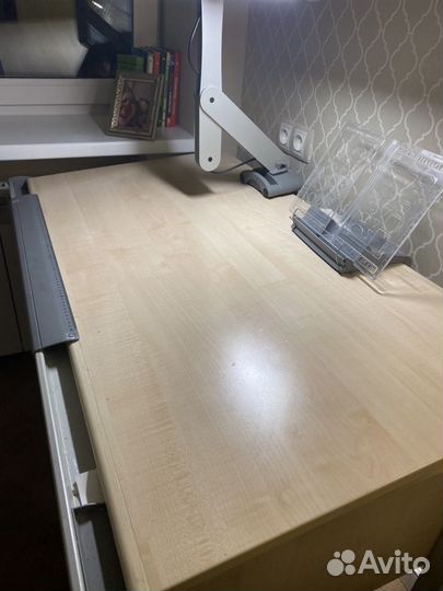 Парта растущая Moll