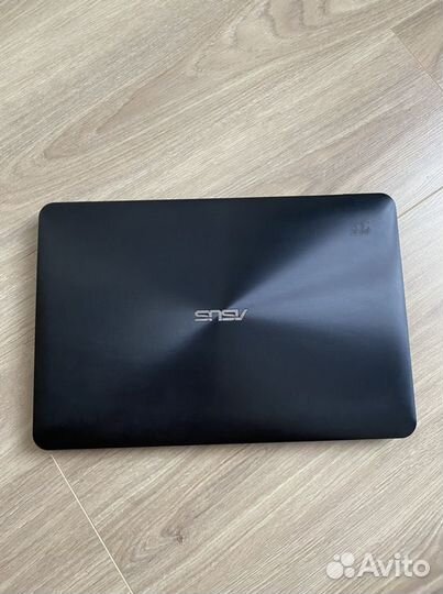 Ноутбук asus X555LD
