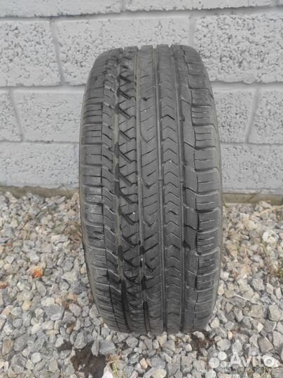 Goodyear Eagle Sport 215/55 R17