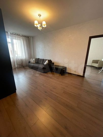 2-к. квартира, 60 м², 2/7 эт.