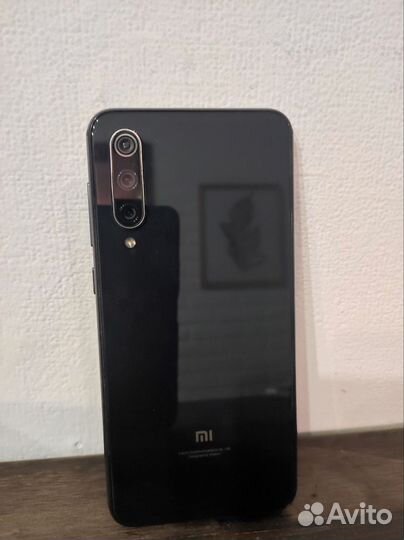 Xiaomi Mi 9 SE, 6/64 ГБ