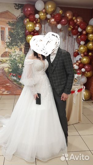 Свадебное платье