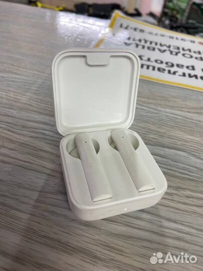 Мобильный телефон