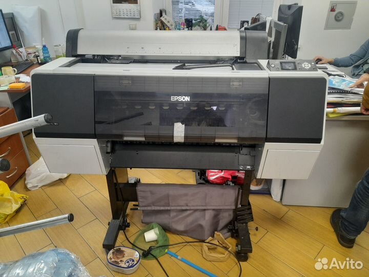 Цветной струйный принтер epson