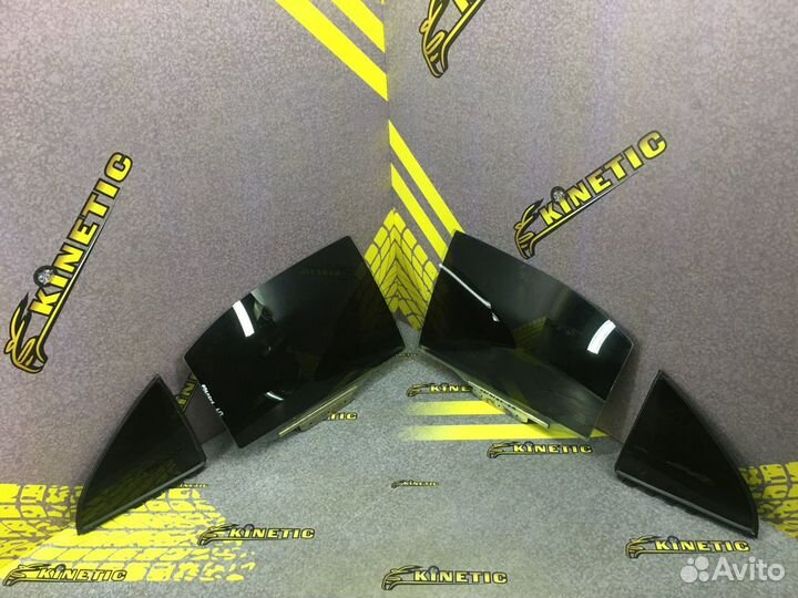 Стекло двери Toyota Avensis Тойота Авенсис 2 2006