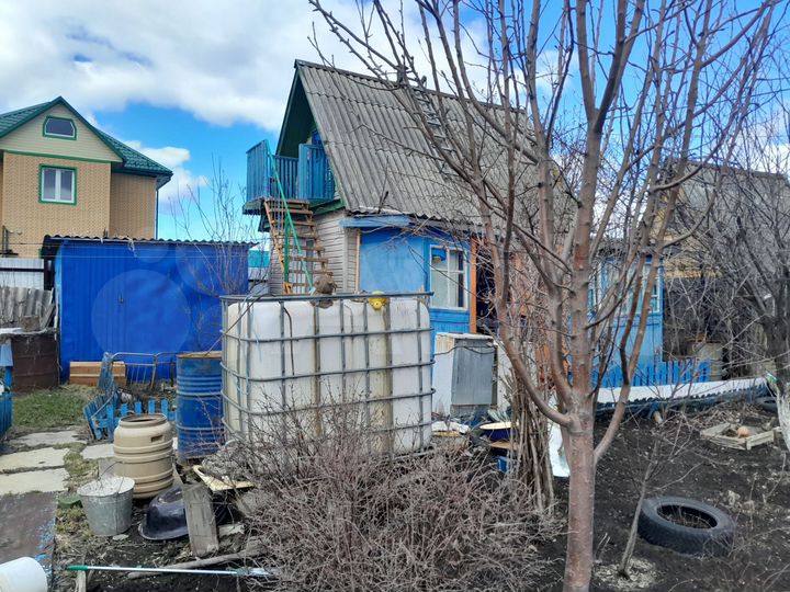 Дача 45 м² на участке 6,54 га