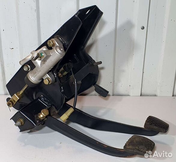 Блок педалей Geely Otaka