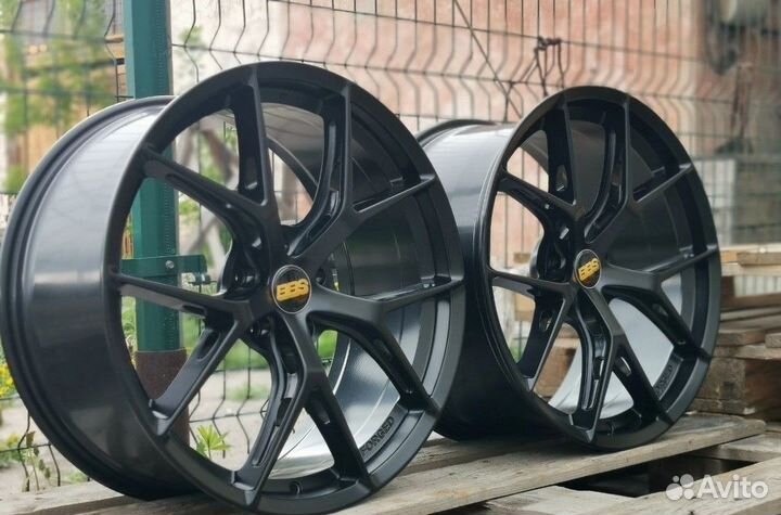 Новый комплект дисков R20 5x114.3