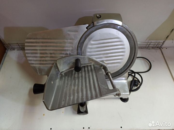 Ломтерезка слайсер бу