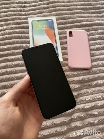 iPhone X, 64 ГБ