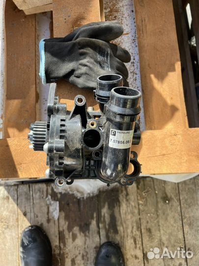 Помпа Тигуан/ Tiguan pierburg / насос водяной