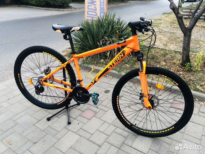 Дорожный велосипед Stern Energy Sport