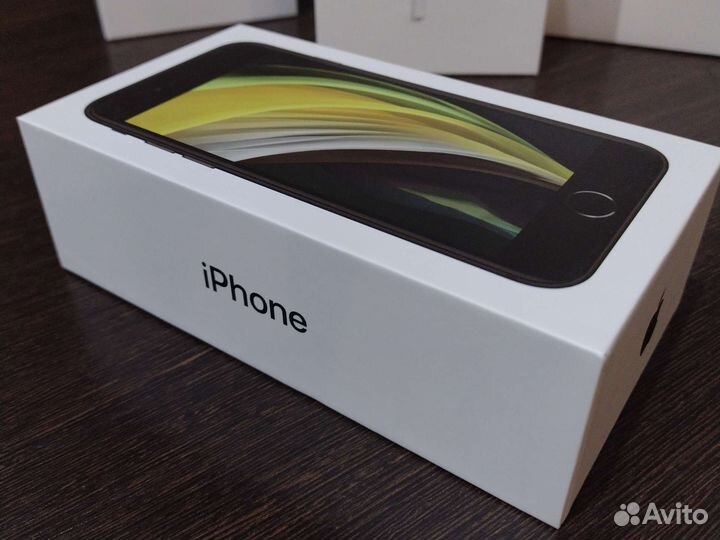 iPhone SE (2020), 64 ГБ