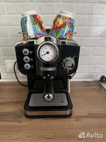 Кофеварка рожковая