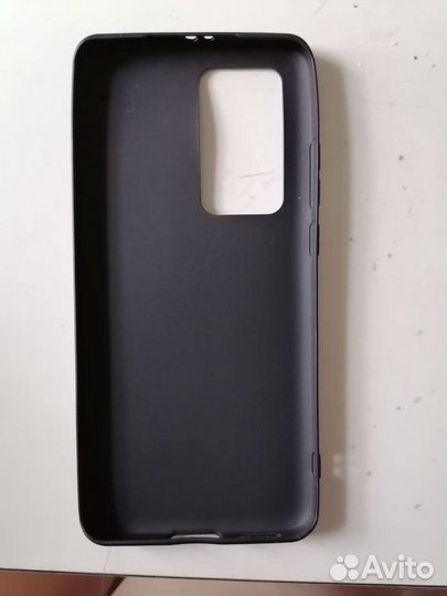 Чехол на телефон