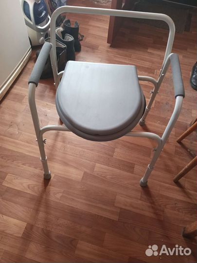 Стул кресло санитарное