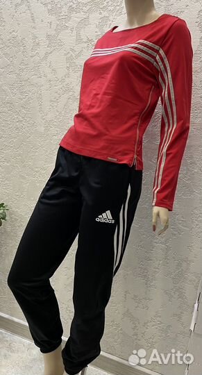 Костюм спорт. Adidas Оригинал /р.44
