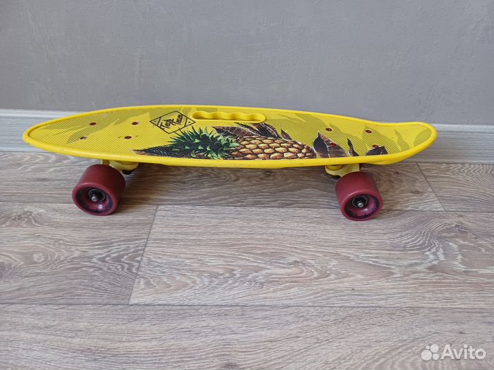 Скейтборд tech team