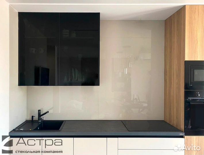 Скинали – фартук стеклянный