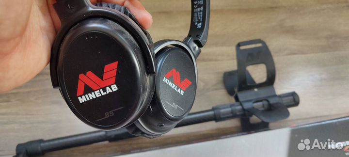 Металлоискатель Minelab Equinox 900