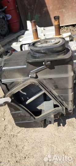 Печка Ниссан Либерти по запчастями