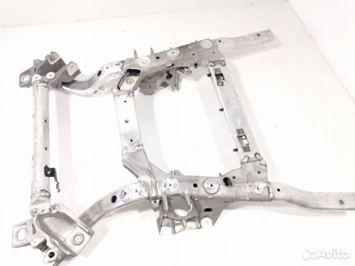 Передняя балка (подрамник) Land Rover 2 рест