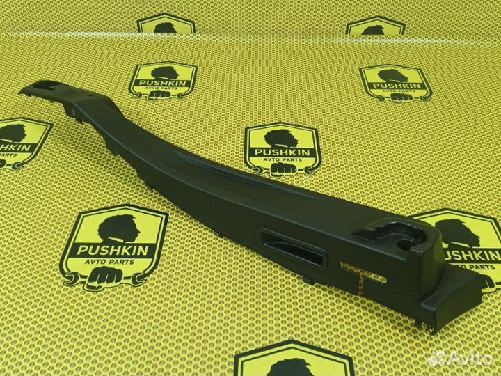 Накладка шторки багажника правая Renault Espace JR