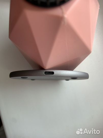 Беспроводное зарядное устройство TFN 15 W